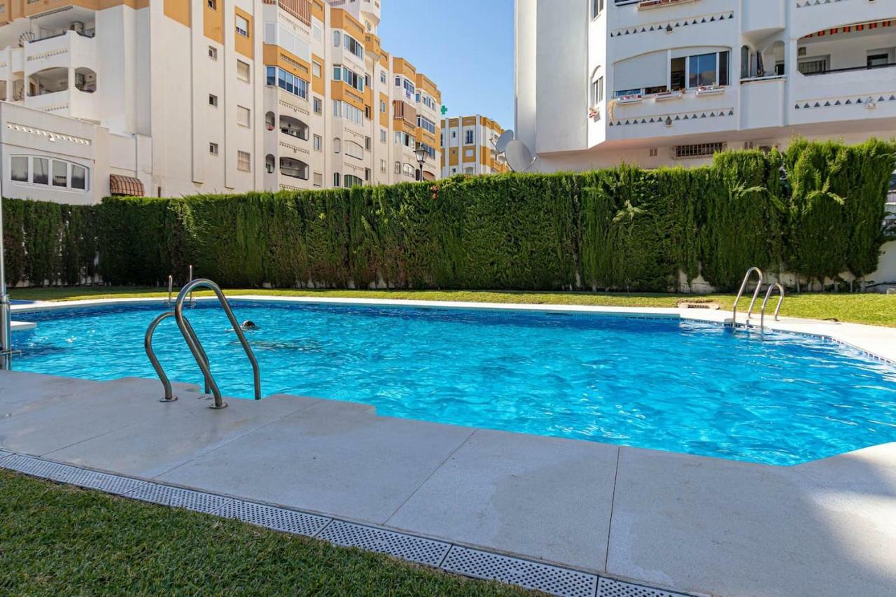 797 Holiday Rentals - Amplio Piso Para 4 En El Centro De Arroyo De La Miel بينالماذينا المظهر الخارجي الصورة